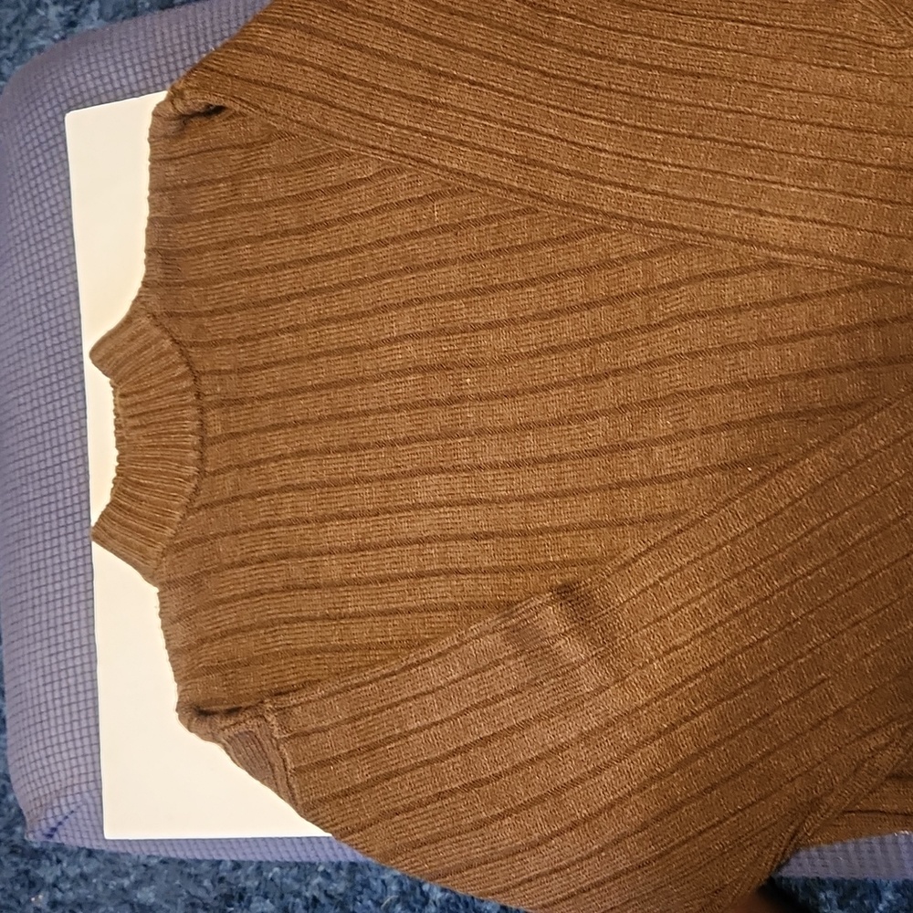Brown mokenick sweater